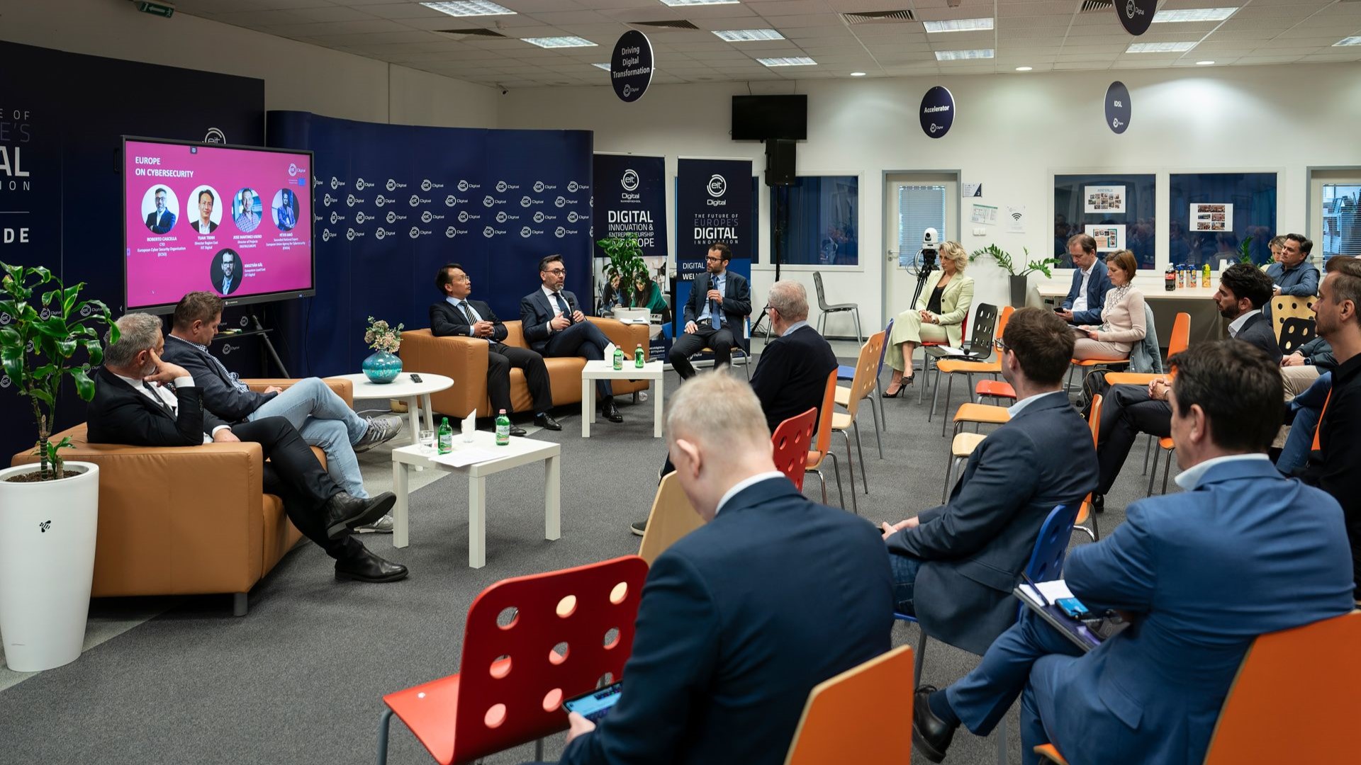 EIT Digital konferencia - Óbudai Egyetem Neumann János Informatikai Kar